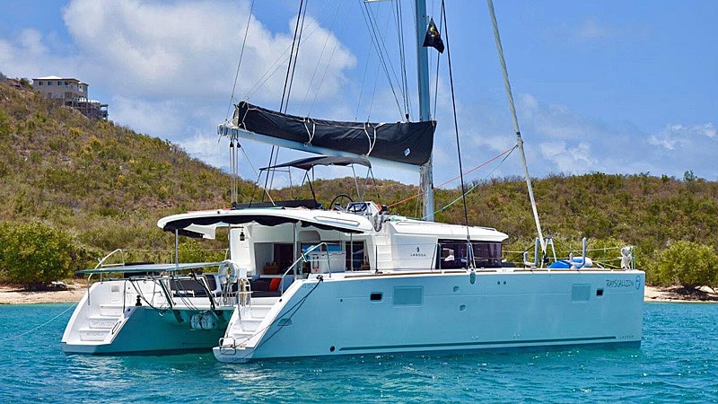 Yacht charter blog - catamaran Rapscallion