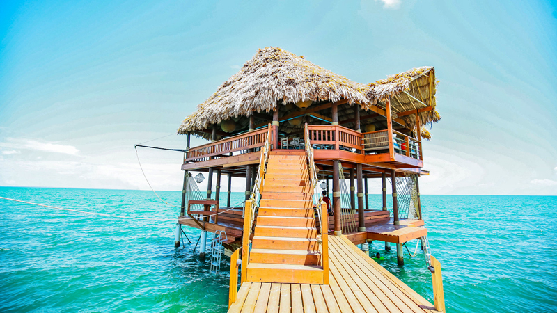 Yacht charter blog - Belize beach bars