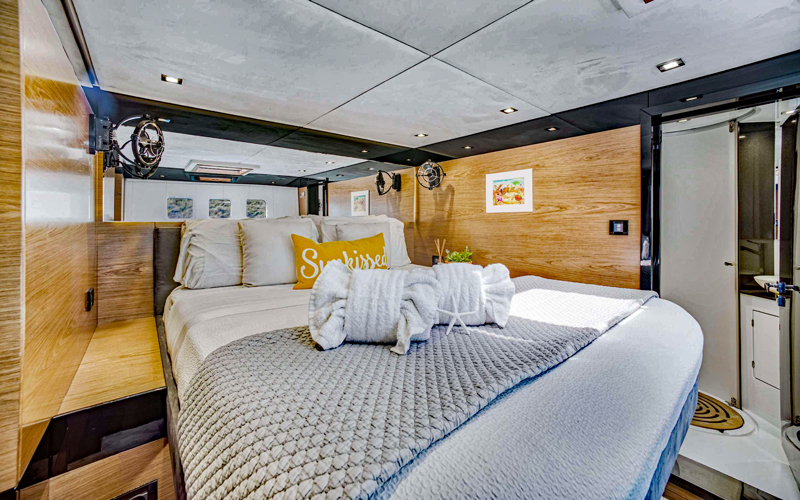 Yacht charter blog - Catamaran Euphoria Cabin