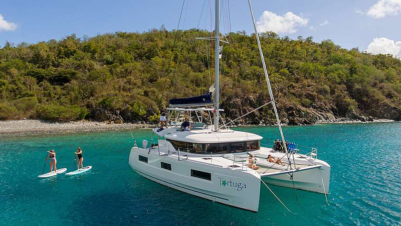 Yacht charter blog - catamaran tortuga