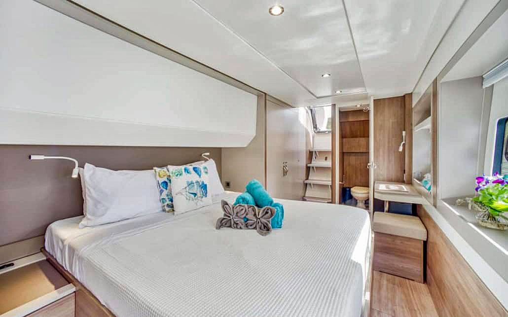 Catamaran Cilicia - Master guest cabin